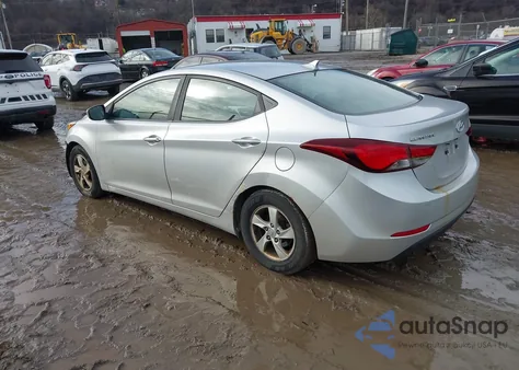 2015 Hyundai Elantra Se z USA, uszkodzony, nr VIN 5NPDH4AE4FH547697